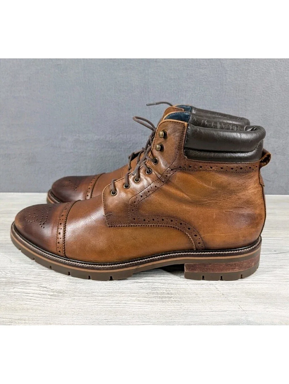 Johnston Murphy Mens 13M Brown Leather Cap Toe Brogue XC Flex Ankle Boots Lug